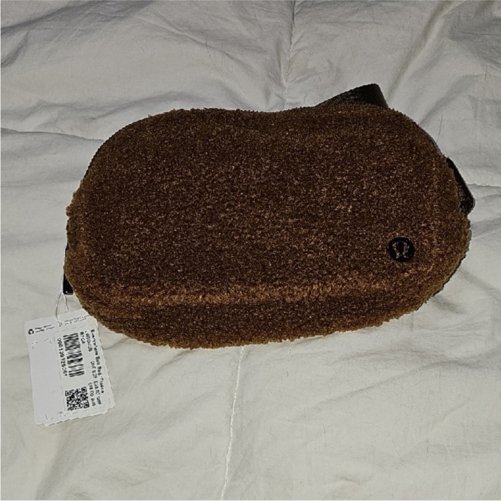 Lululemon Belt Bag *Fleece* BTCA Rare & Sold Out!! Gunmetal